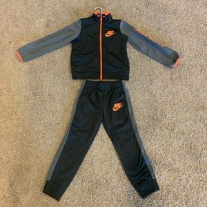NIKE boy matching outfit